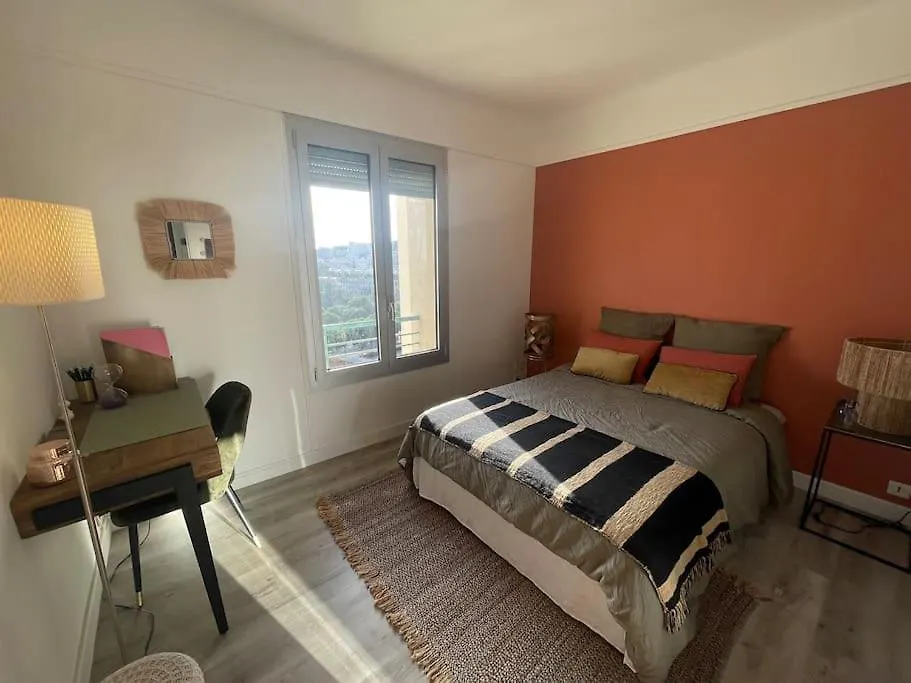 הקונטקטים של Superbe Appartement Proche Velodrome Et De La Mer